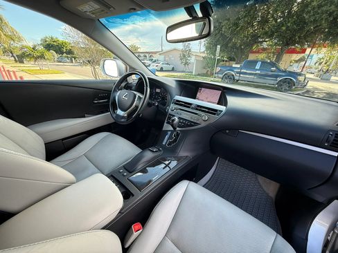 Used 2013 Lexus RX 350 AWD w/ Navigation Pkg image 28