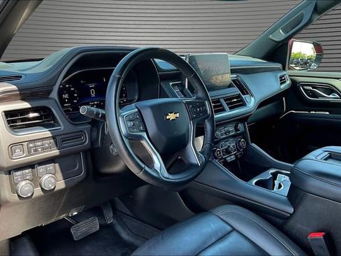 Used 2024 Chevrolet Tahoe LT w/ Luxury Package AWD/4WD image 17