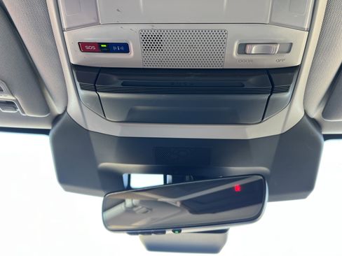 Used 2023 Subaru Ascent Premium w/ Convenience Package image 30