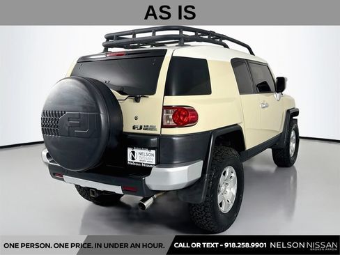 Used 2008 Toyota FJ Cruiser 4WD image 5