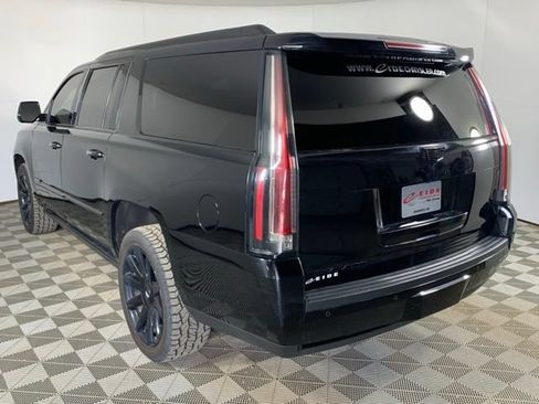 Used 2016 Cadillac Escalade ESV Premium AWD/4WD image 16