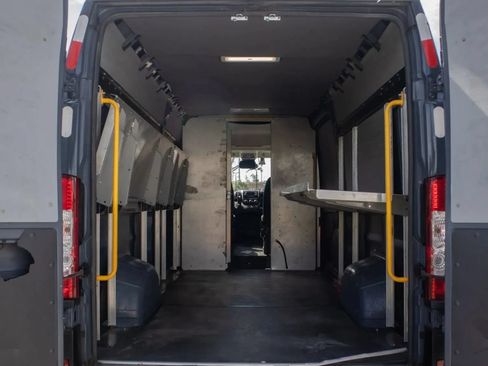 Used 2021 RAM ProMaster 3500 FWD image 8