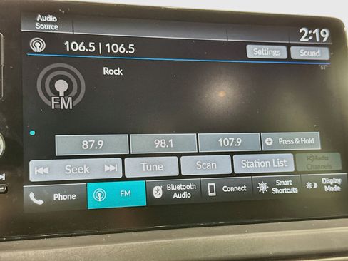Used 2025 Honda Pilot TrailSport image 21