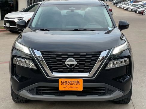 Used 2023 Nissan Rogue SV image 7