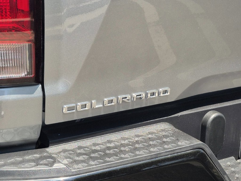 Used 2024 Chevrolet Colorado W/T RWD image 33