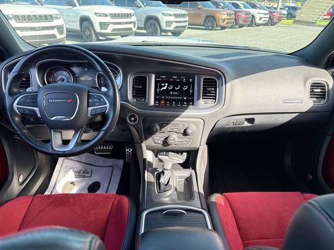 Used 2018 Dodge Charger R/T Scat Pack RWD image 26