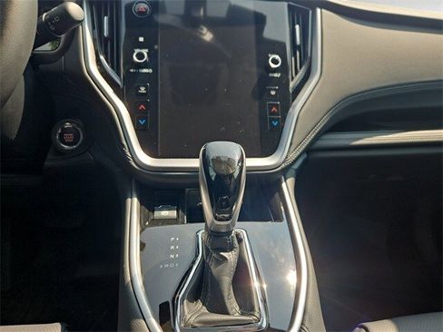 Certified 2025 Subaru Outback Limited image 11