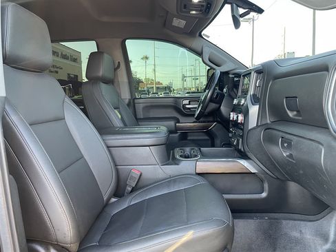 Used 2021 GMC Sierra 2500 SLT AWD/4WD image 16