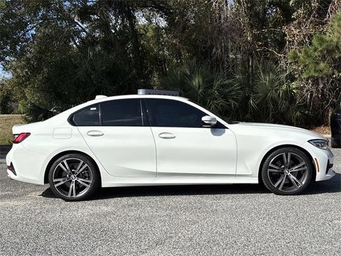 Used 2022 BMW 330i Sedan w/ Driving Assistance Package image 30