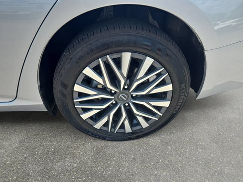 Used 2026 Nissan Altima 2.5 SV AWD/4WD image 30