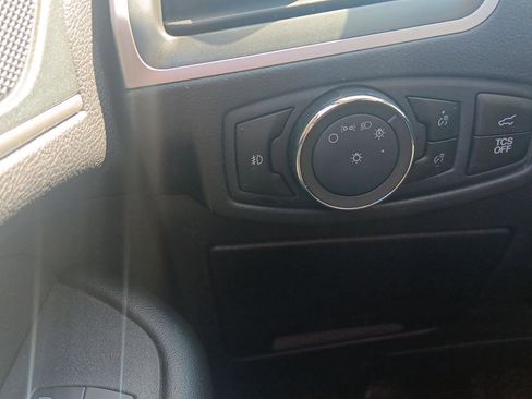 Used 2024 Ford Edge SEL w/ Convenience Package image 18