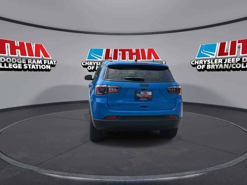 New 2026 Jeep Compass Latitude AWD/4WD image 7