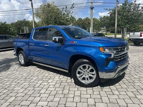 Used 2023 Chevrolet Silverado 1500 LTZ w/ Z71 Off-Road Package AWD/4WD image 21