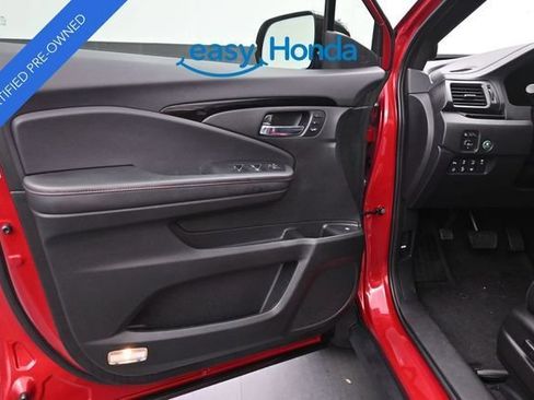 Certified 2024 Honda Ridgeline Black Edition image 16