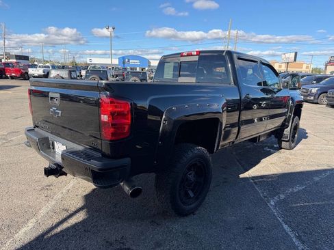 Used 2016 Chevrolet Silverado 2500 LTZ image 5