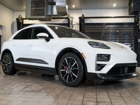 New 2025 Porsche Macan Turbo Electric image 8