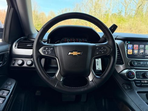 Used 2018 Chevrolet Tahoe LT image 16