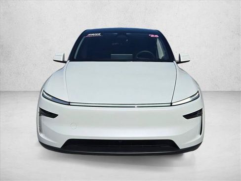 Used 2026 Tesla Model Y Long Range AWD/4WD image 2