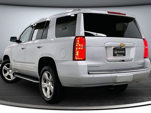 Used 2020 Chevrolet Tahoe Premier AWD/4WD image 4
