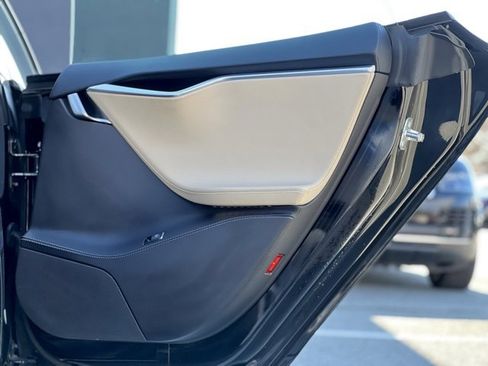 Used 2017 Tesla Model S 75D image 19
