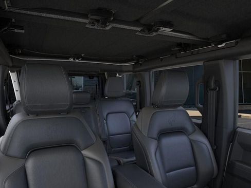 New 2026 Ford Bronco Outer Banks AWD/4WD image 12