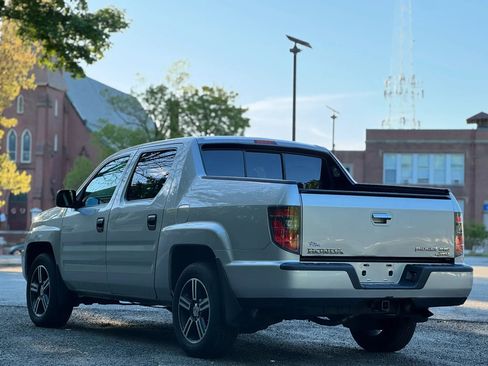 Used 2014 Honda Ridgeline Sport image 5