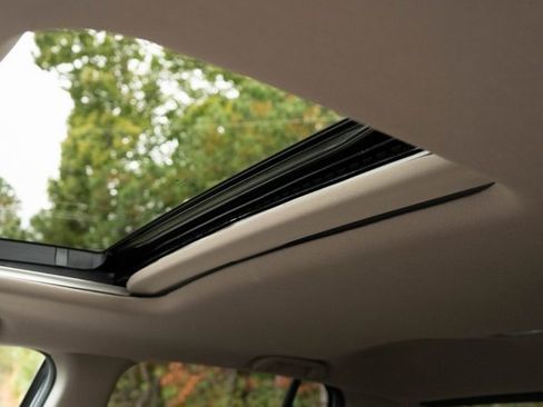 Used 2023 Honda Ridgeline RTL-E image 4