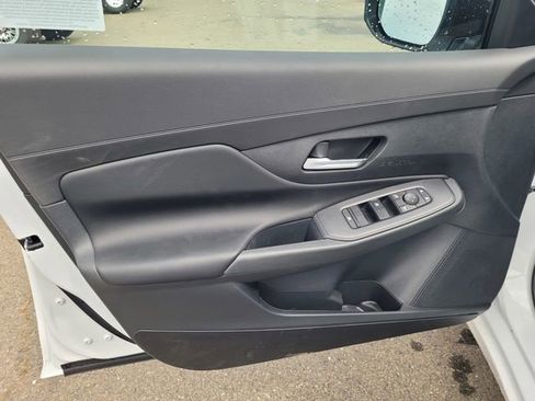 New 2026 Nissan Sentra SV FWD image 8