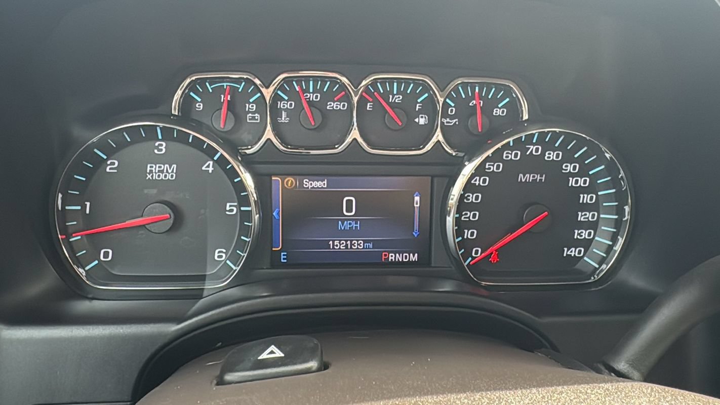 Used 2014 Chevrolet Silverado 1500 High Country w/ High Country Premium Package AWD/4WD image 22