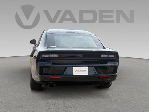 New 2026 Dodge Charger R/T w/ Driver Convenience Group AWD/4WD image 17