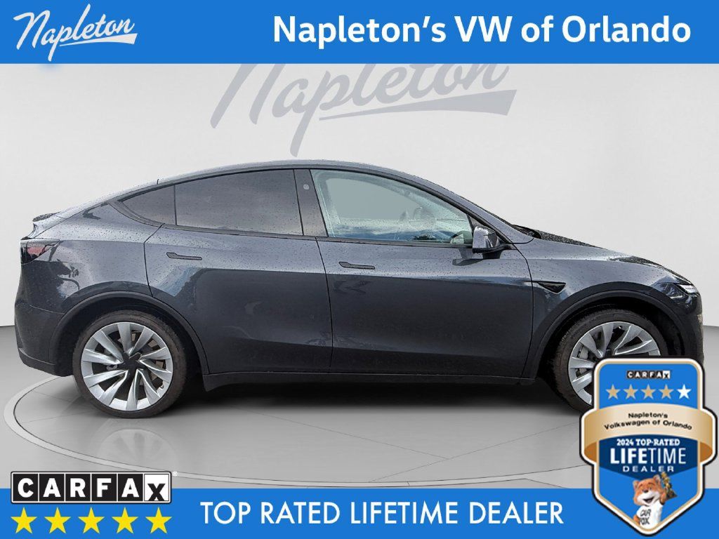 Used 2026 Tesla Model Y 2WD image 7