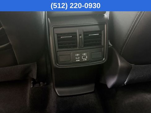 Used 2026 Subaru Forester Premium image 30