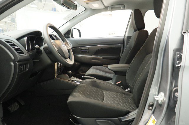 New 2027 Mitsubishi Outlander Sport FWD image 6