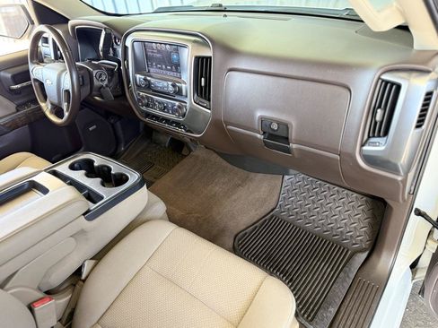Used 2017 Chevrolet Silverado 1500 LT w/ All Star Edition RWD image 15