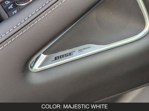 Used 2025 INFINITI QX60 Sensory image 16