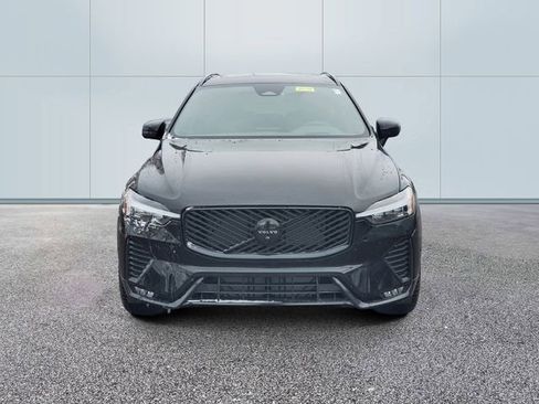 New 2026 Volvo XC60 B5 Ultra w/ Protection Package Premier AWD/4WD image 2