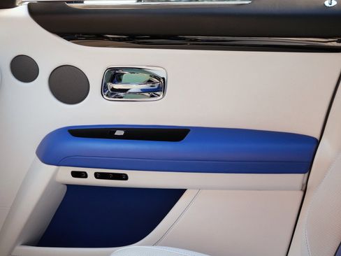 Certified 2023 Rolls-Royce Ghost image 11