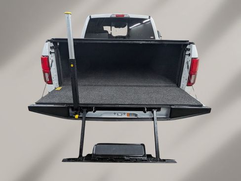 Used 2020 Ford F150 Platinum w/ Equipment Group 701A Luxury image 27