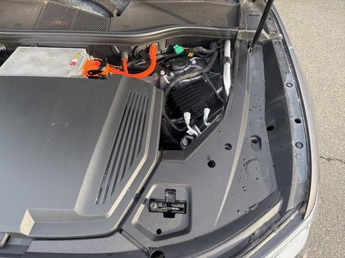 Used 2019 Audi e-tron Premium Plus image 28