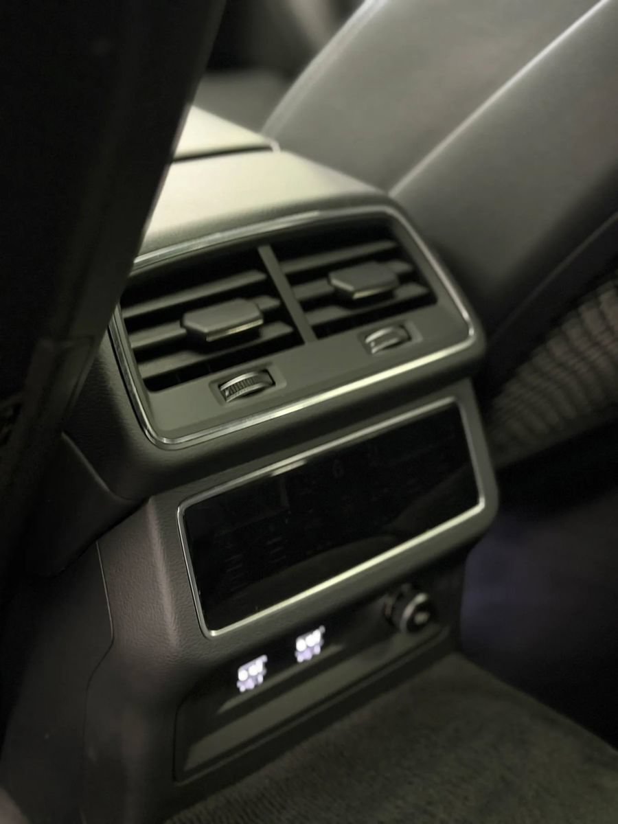 Used 2020 Audi S6 Prestige w/ Prestige Package AWD/4WD image 42