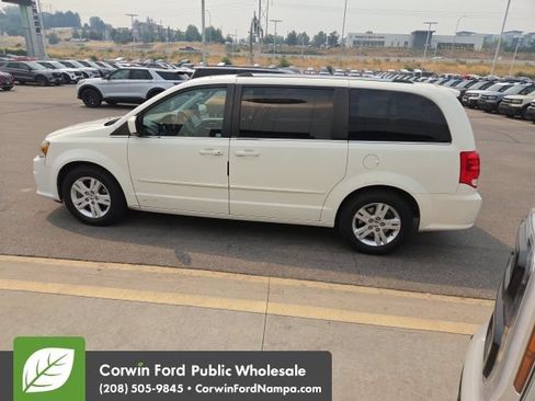 Used 2012 Dodge Grand Caravan Crew w/ Crew Value Pkg FWD image 11