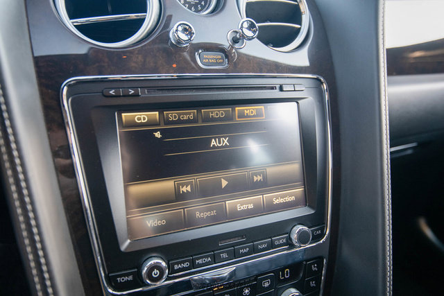 Used 2015 Bentley Flying Spur W12 AWD/4WD image 24