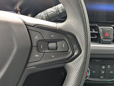 Used 2025 Chevrolet TrailBlazer LT image 15