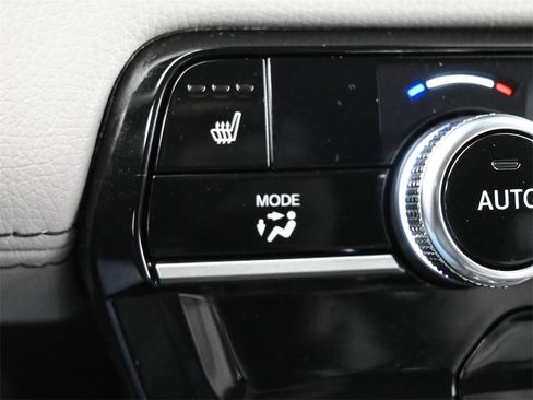 Used 2024 Honda Pilot EX-L image 13