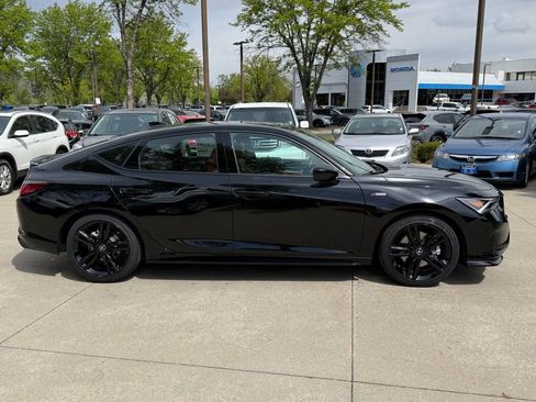 New 2026 Acura Integra A-Spec FWD image 4