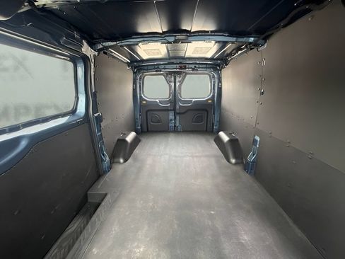 Used 2026 Ford Transit 150 Low Roof AWD w/ Interior Upgrade Package image 6