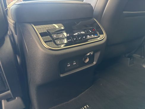 New 2026 INFINITI QX80 4WD image 31