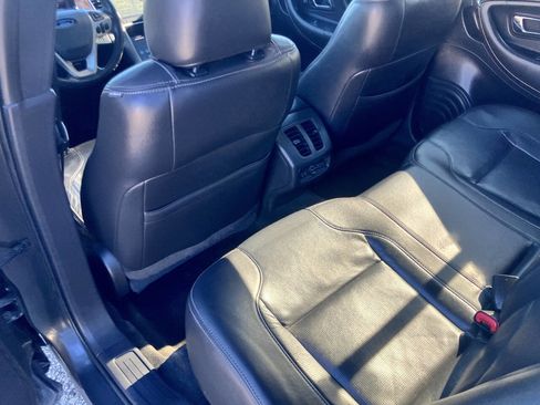 Used 2017 Ford Taurus Limited image 21
