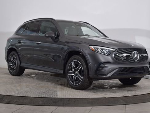 Used 2023 Mercedes-Benz GLC 300 4MATIC image 9