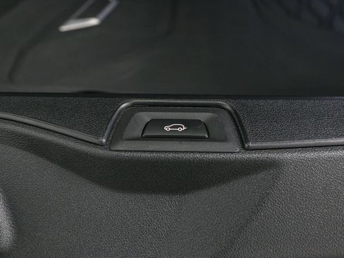 Used 2020 BMW X5 M w/ Executive Package image 14